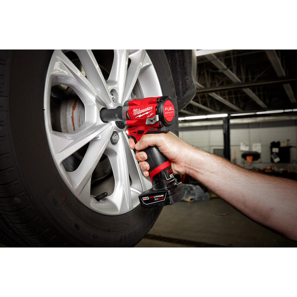 LLAVE IMPACTO COMPACTA M12 FUEL 3/8″ MILWAUKEE 2554-22