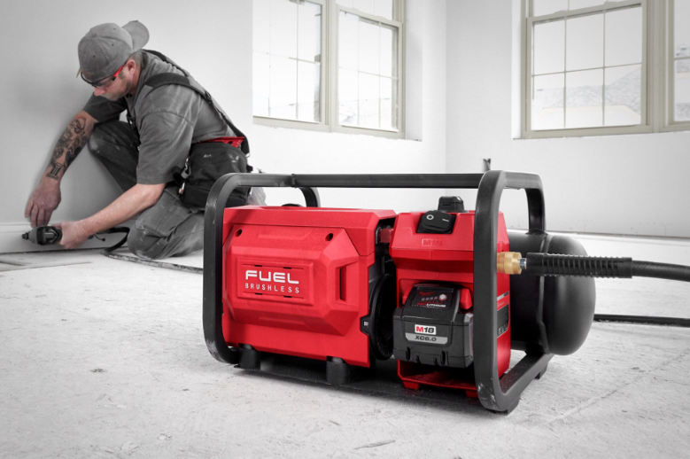 Compresor silencioso de 2 galones M18 Fuel Milwaukee 2840-20