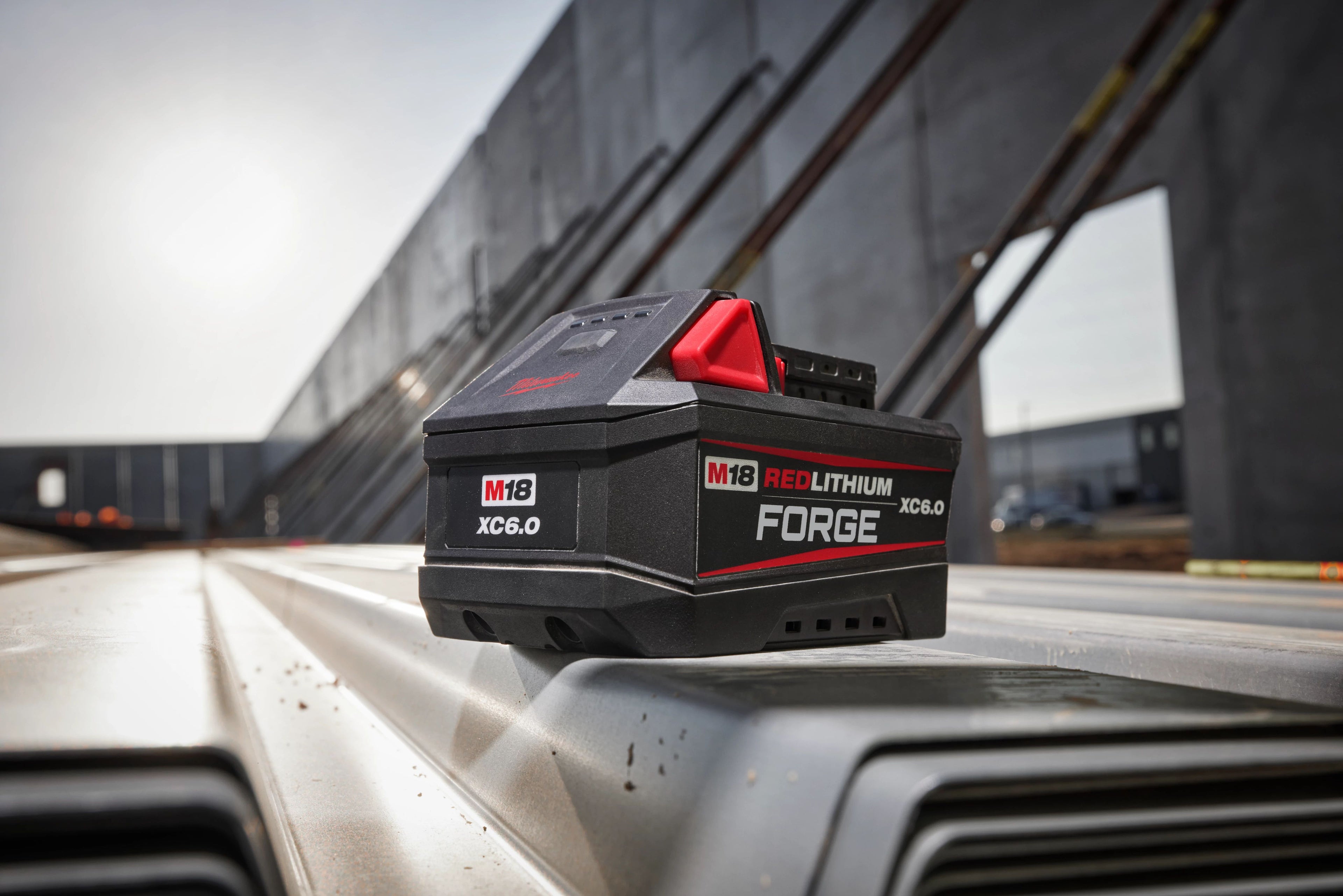 Batería M18 Redlithium Forge XC6.0 Milwaukee 48-11-1861